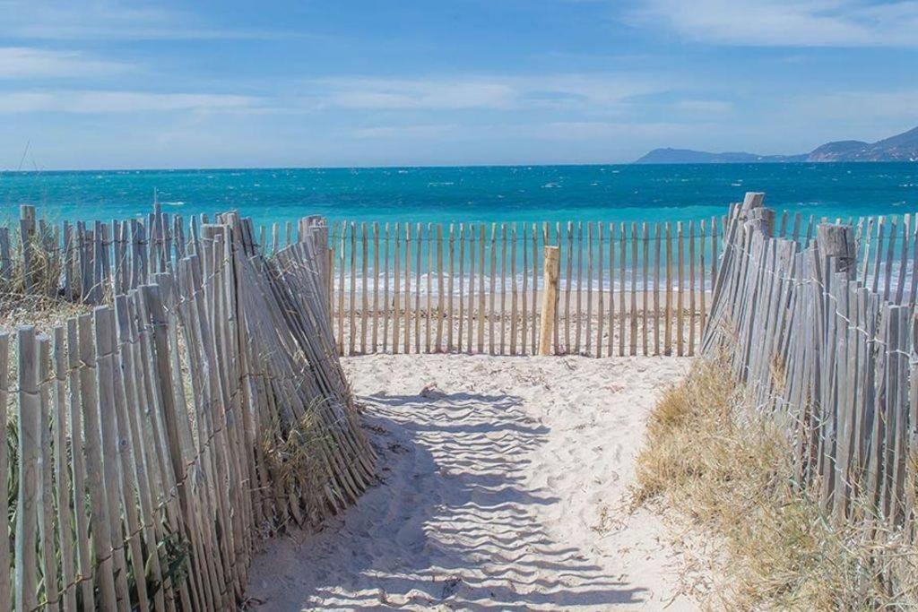 Hotel Almanarre Plage - Hotel Eco-Responsable Face A La Mer Hyères Kültér fotó